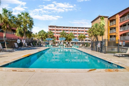 Beachfront Palms Hotel image 11